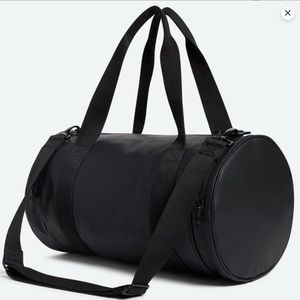 NWOT STATE Felix black duffle bag